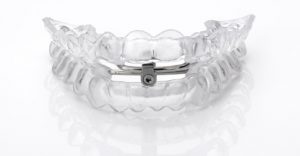 ferulas-dentales-ronquido-apnea-sueño-dentista-valencia